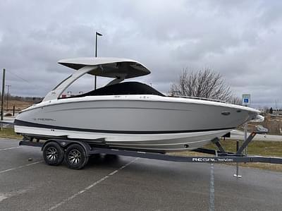 BOATZON | 2024 Regal LS9