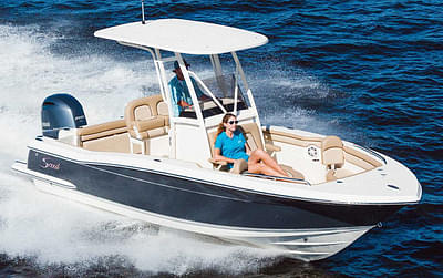 BOATZON | 2024 Scout Boat Company 215XSF