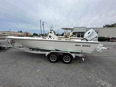 BOATZON | 2024 Sea Born FX22 Bay BOATZON | 2024 Sea Born FX22 Bay