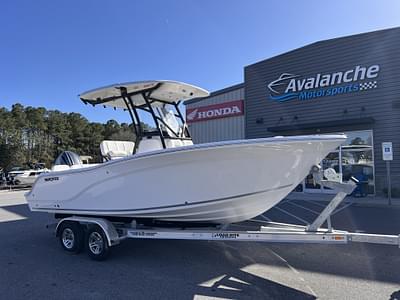 BOATZON | 2024 Sea Fox 228 Commander