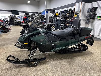 BOATZON | 2024 SkiDoo GRAND TOURING LE 900 ACE TURBO R 125 ES