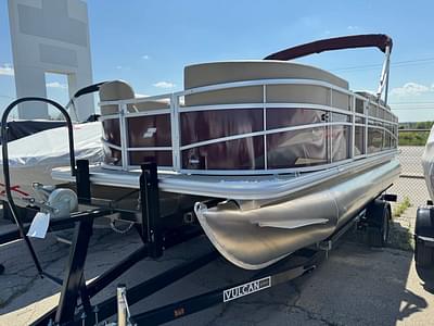 BOATZON | 2024 Starcraft LX 20 CB