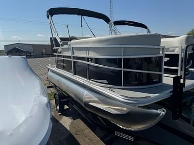 BOATZON | 2024 Starcraft LX16R