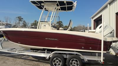 BOATZON | 2024 Stingray Boats 216CC