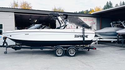 BOATZON | 2024 Supreme S220