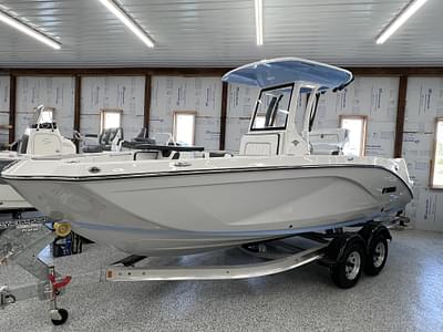 BOATZON | 2024 Yamaha 222 FSH Sport E In Stock