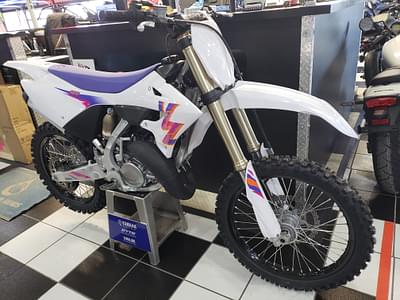 BOATZON | 2024 Yamaha YZ125 50th Anniversary Ed