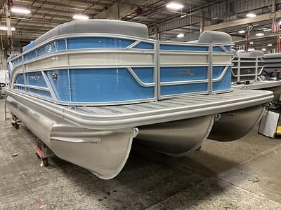 BOATZON | 2025 Bennington 21 SSR TRITOON