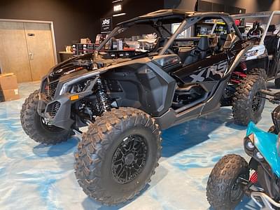 BOATZON | 2025 CanAm Maverick X3 X rs TURBO RR With SMARTSHOX