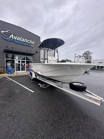 BOATZON | 2025 Carolina Skiff Ultra Elite Series 26