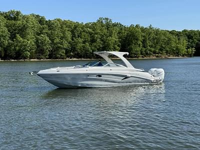 BOATZON | 2025 Crownline 330 XSS