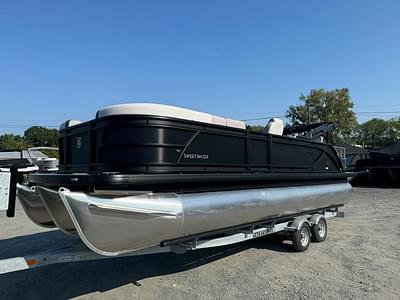 BOATZON | 2025 Godfrey Sweetwater 2286 SFL with 150 HP Yamaha