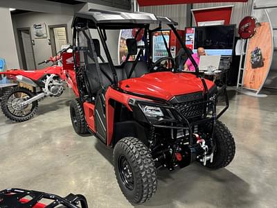 BOATZON | 2025 Honda Pioneer 520 SXS520M2S