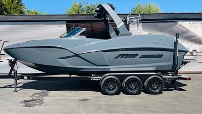 BOATZON | 2025 MB Sports B52 25