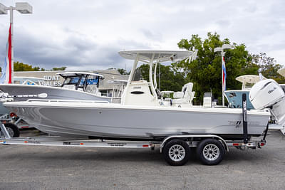 BOATZON | 2025 Pathfinder TRS 2600