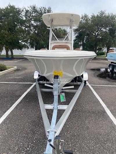 BOATZON | 2025 Pioneer Boats 202 Sportfish