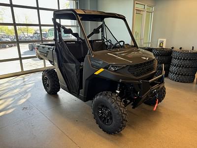 BOATZON | 2025 Polaris Industries RANGER 1000 Premium