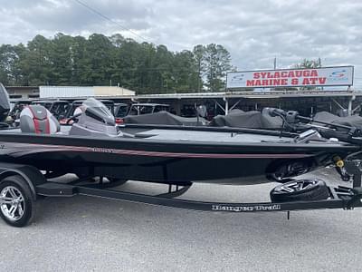 BOATZON | 2025 Ranger Boats Alpha 208