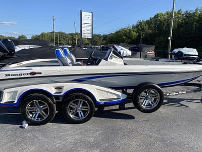 BOATZON | 2025 Ranger Boats Z520R