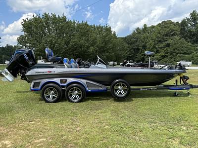 BOATZON | 2025 Ranger Boats Z521R