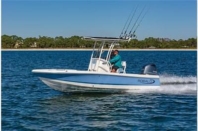 BOATZON | 2025 Robalo 206 Cayman