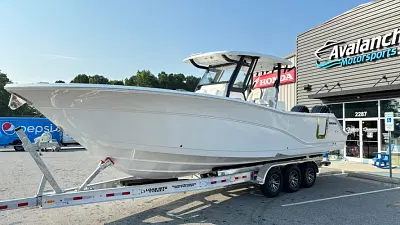 BOATZON | 2025 Sea Fox 328 Commander