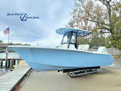 BOATZON | 2025 Sea Hunt Ultra 239 SE