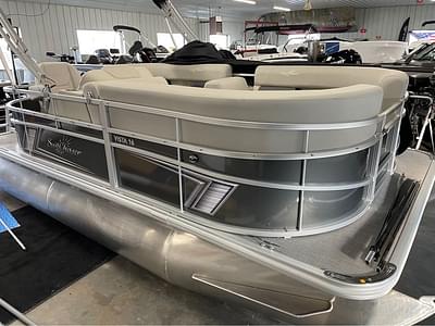 BOATZON | 2025 SunChaser 816 VISTA with Electric Motor