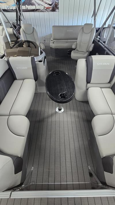 BOATZON | 2025 Sylvan Mirage 8522 CLZ