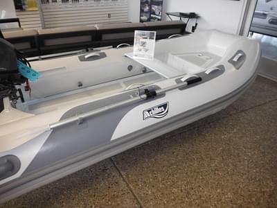 BOATZON | Achilles HB335 AX 2022 BOATZON | Achilles HB335 AX 2022
