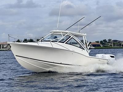 BOATZON | Albemarle 30 Express 2025