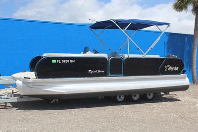 BOATZON | Aloha Pontoons 23 Tropical Bimini Tropical 230 L Group Seating 2020