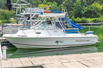 BOATZON | 2003 Aquasport 215 Explorer