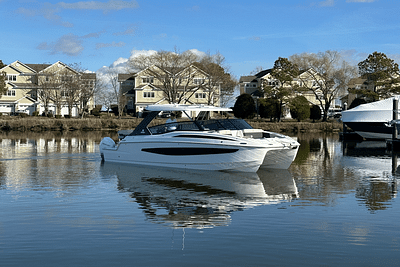 BOATZON | Aquila 32 Sport 2024