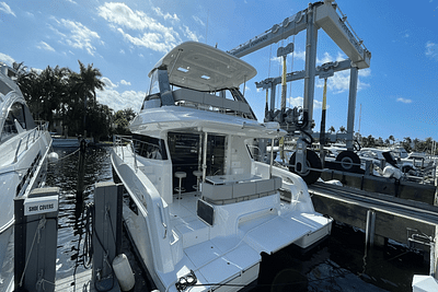 BOATZON | Aquila 42 Yacht 2024