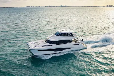 BOATZON | Aquila 70 Luxury 2024