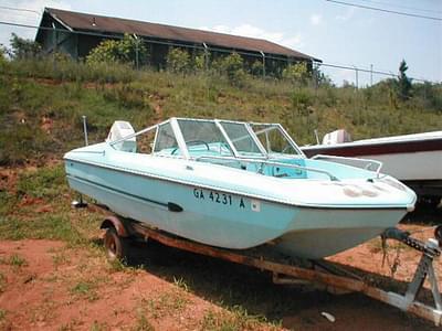 BOATZON | Arrowglass 16 VIP Bowrider Johnson 65 1972 BOATZON | Arrowglass 16 VIP Bowrider Johnson 65 1972