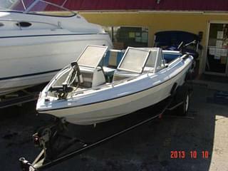 BOATZON | Arrowglass 185 Carisma OMC 30 1985