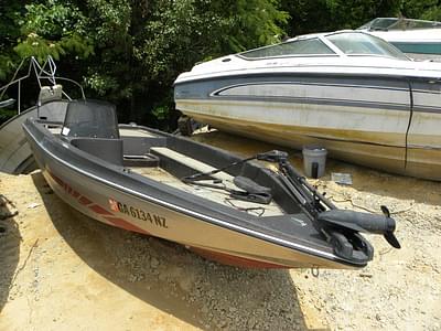 BOATZON | Astroglass 175V 1984 BOATZON | Astroglass 175V 1984
