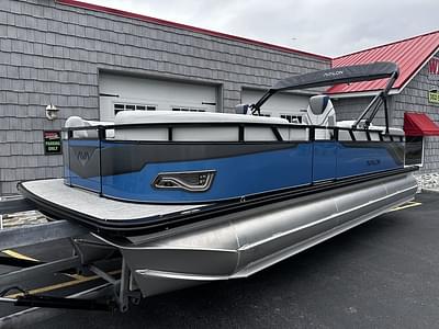 BOATZON | Avalon 2385 Venture 85 Quad Lounger Tri Toon High Performance 2025