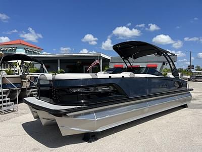 BOATZON | Avalon 2785 Excalibur LTD Quad Lounge Windshield Tri Toon Mercury 400 V10 2025