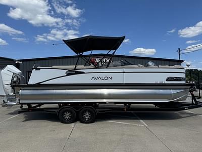 BOATZON | Avalon Catalina Quad Lounger Windshield 25 FT 2024 BOATZON | Avalon Catalina Quad Lounger Windshield 25 FT 2024