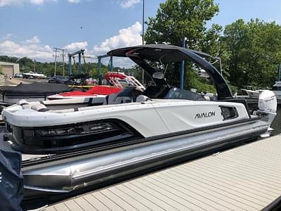 BOATZON | Avalon Excalibur  27 2024