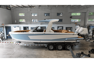 BOATZON | Aviara AV28 Outboard 2025