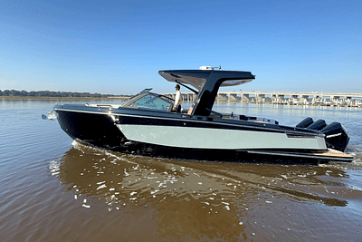 BOATZON | Aviara AV36 Outboard 2022