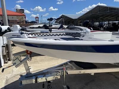 BOATZON | Avid Boats 23 FS 2023