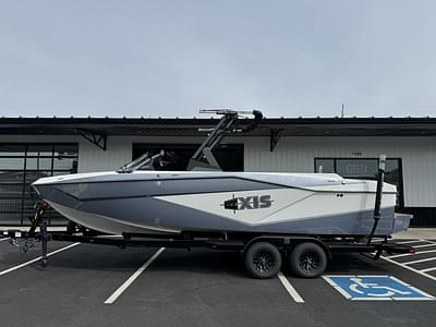 BOATZON | Axis Wake Research T250 2024