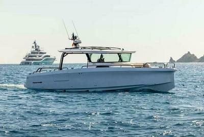 BOATZON | Axopar 45 Cross Top 2025