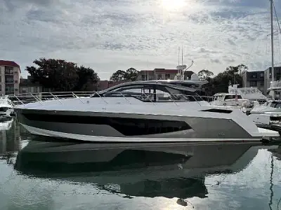 BOATZON | Azimut 51 ATLANTIS COUPE 2019