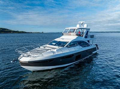 BOATZON | Azimut 60 fly 2021